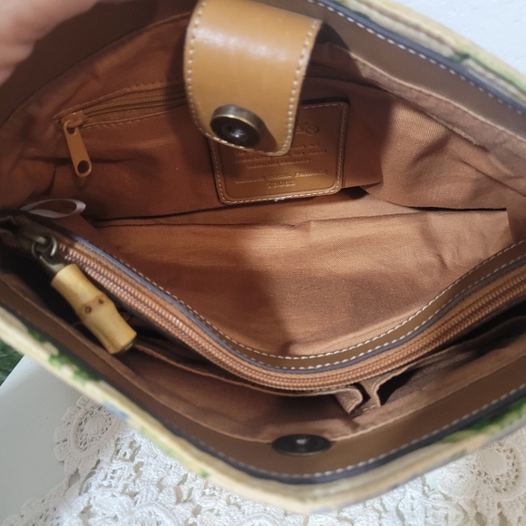 Fossil Cream Floral Print Canvas Shoulder Bag - Picture 8 of 12